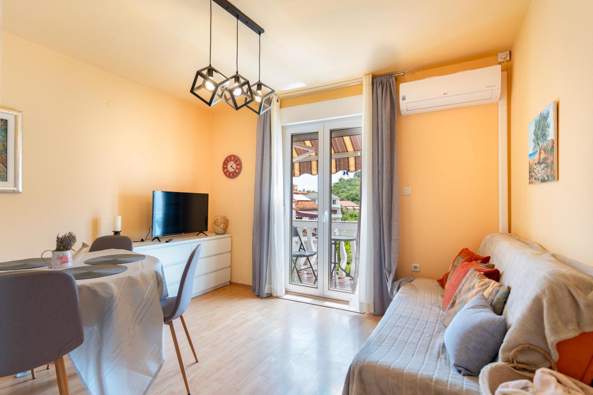 Guesthouse Mira Rab Town Rum bild